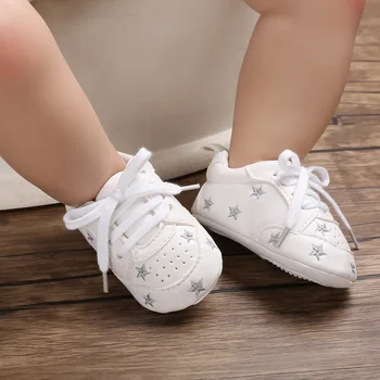 E & Bainel Bebek Ayakkabıları Yenidoğan Erkek Kız Ilk Yürüyüşe Bebek Yürüyor PU Deri Yumuşak Taban kaymaz ayakkabı 0-18 ay Bebek