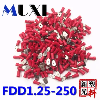 FDD1. 25-250 Erkek İzoleli Elektrik Sıkma Terminali 0.5-1.5mm2 Konnektörler kablo tel Konektörü 100 adet/paket Kırmızı