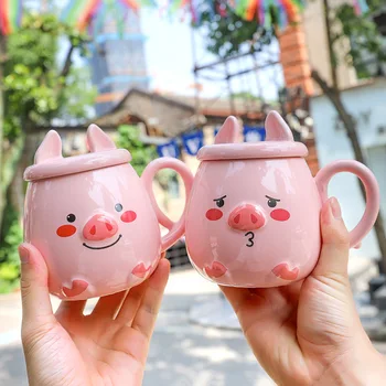 Karikatür domuz şekli kapaklı kupa ve Kaşık Kahve fincanı Süt Çay Bardağı Kahvaltı Fincan Drinkware Çift Yenilik Hediyeler