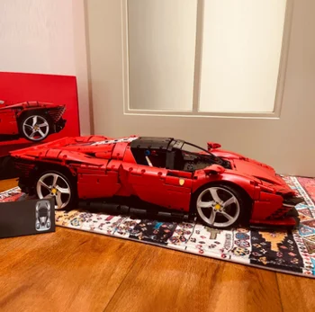 stokta 3778 ADET Teknik Ferraried Daytona SP3 42143 Supercar Modeli Yapı blok oyuncaklar Erkek Kız doğum günü hediyesi
