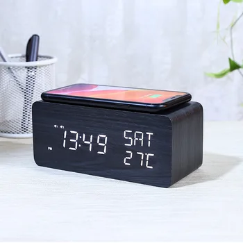 Yeni Ahşap dijital alarmlı saat Saat bluetooth hoparlör Kablosuz Şarj ile Led sıcaklık nem göstergesi Ses Kontrol Fonksiyonu